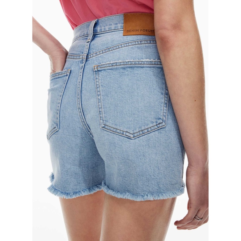 NWT Denim Forum Denim Forum The Arlo '50s Mid Thigh Short in 9 Yrs Blondie Bleu - Picture 5 of 11